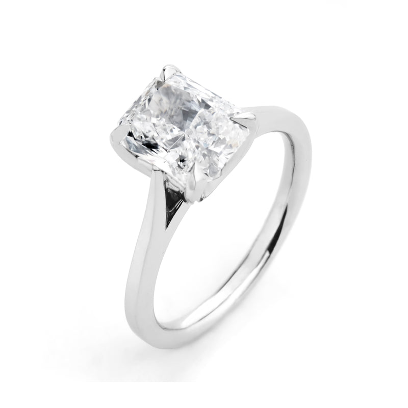 Radiant Cut Diamond Solitaire Engagement Ring in Platinum