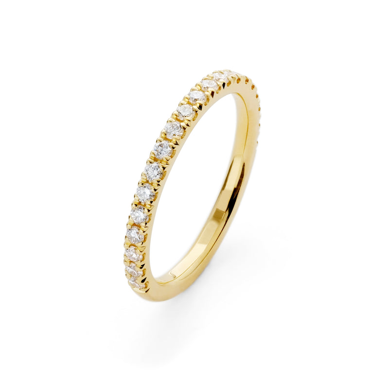 Claw Set Diamond Wedding Ring in Yellow Gold