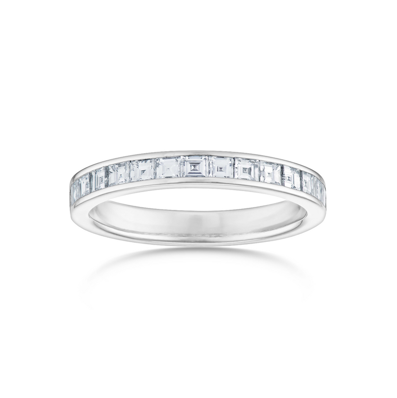 Carré Cut Diamond Ring in Platinum